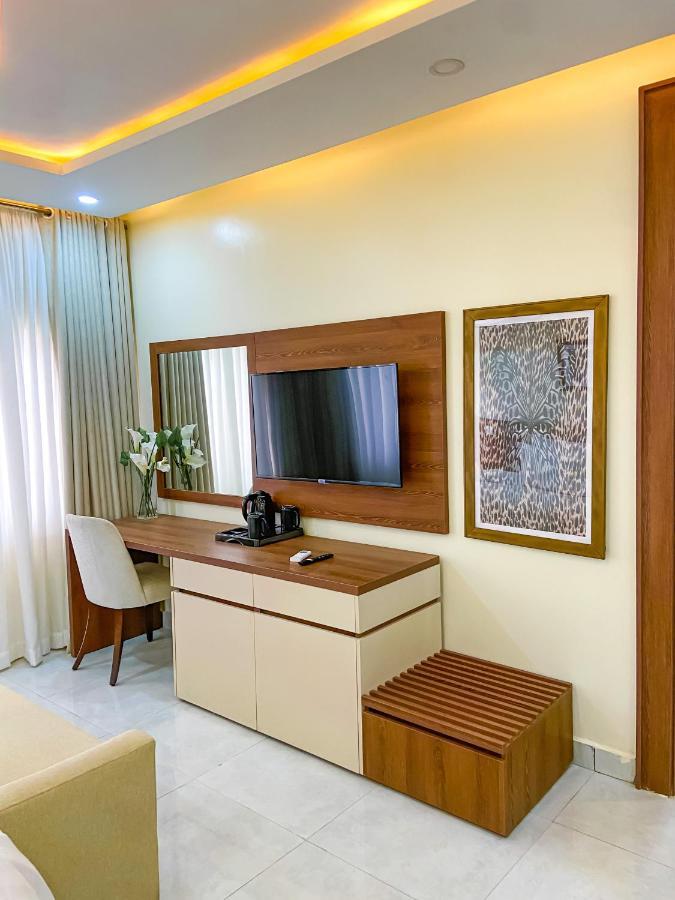 Plush Hotel,Abuja Buitenkant foto
